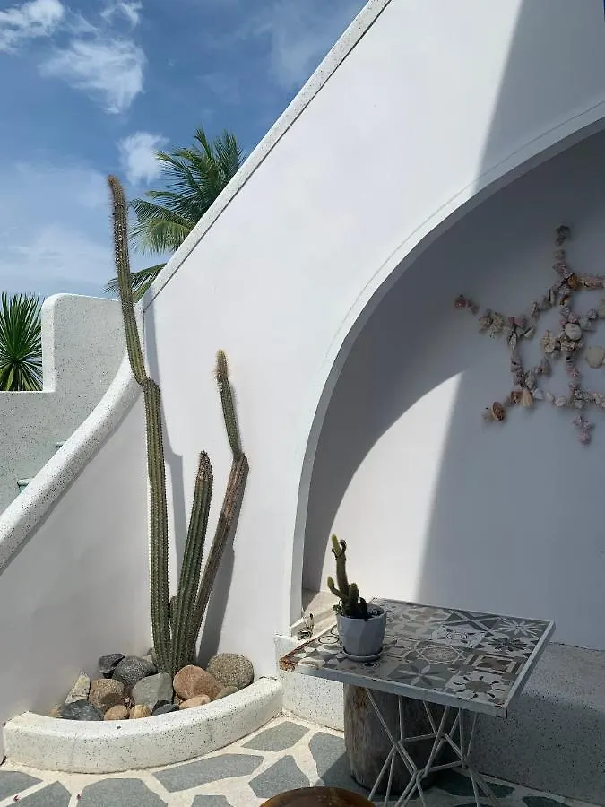 Santorini Villa Cam Ranh 3*,  Vietnam