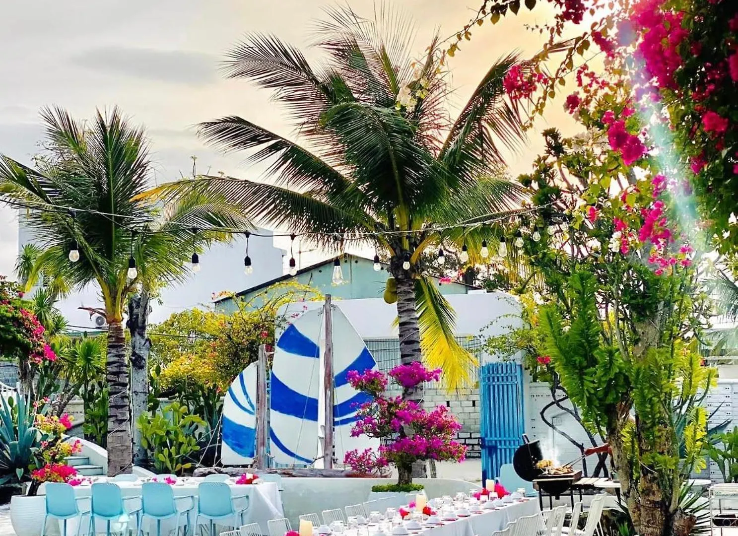 Santorini Villa Cam Ranh